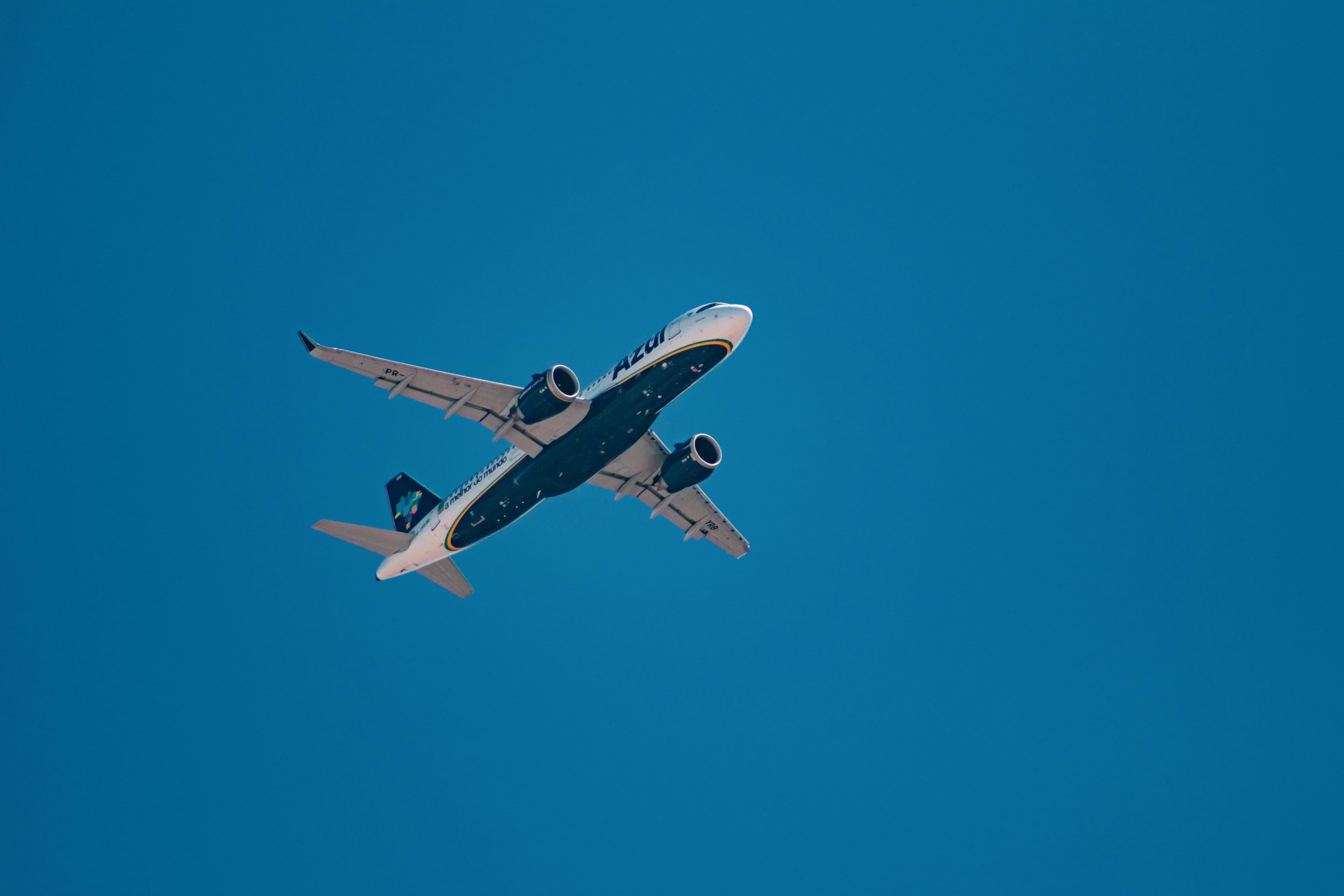 Top Asian Airline hero